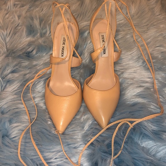 NUDE STEVE MADDEN HEELS - Picture 3 of 4